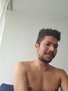Gay sex chat with Anxjavcas - camgaychat.com - Britain