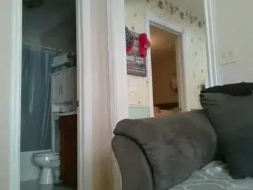Gay sex chat with paulpapaz - camgaychat.com - Britain