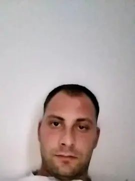 Gay sex chat with Rostislav00 - camgaychat.com - Bulgaria