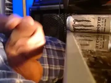 Gay sex chat with drmonstercock8x8tthick - camgaychat.com - Britain