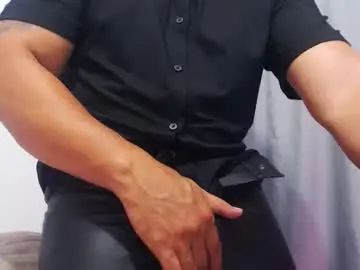 Gay sex chat with andresdominant - camgaychat.com - Spain