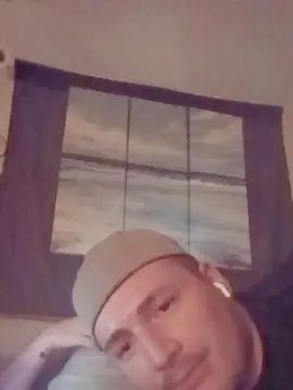 Gay sex chat with Padraicfitz - camgaychat.com - Britain