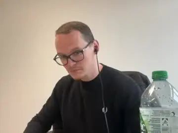 Gay sex chat with kingofcockx - camgaychat.com - Britain