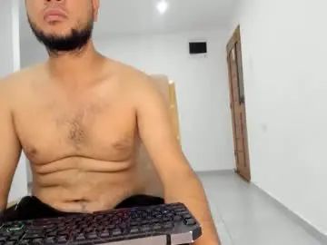 Gay sex chat with god_bra - camgaychat.com - Britain