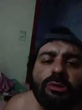 Gay sex chat with pedrohenrique77 - camgaychat.com - Portugal