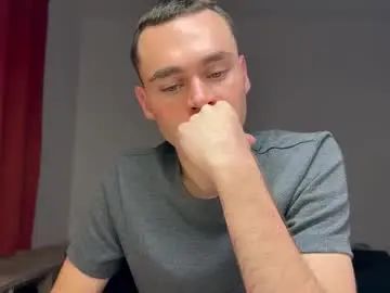 Gay sex chat with diablobig - camgaychat.com - Britain