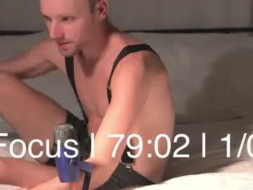 Gay sex chat with jewel2222 - camgaychat.com - Britain