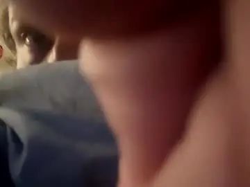 Gay sex chat with mommyndaddyplaytime - camgaychat.com - Britain