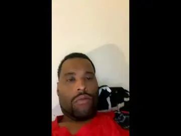 Gay sex chat with waitiluseemywhoa8 - camgaychat.com - Britain