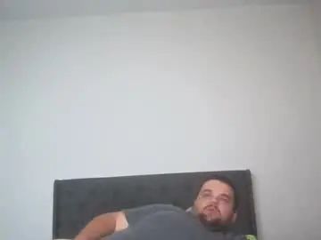 Gay sex chat with blacktummypoker420 - camgaychat.com - Britain