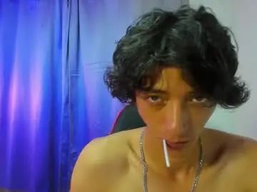 Gay sex chat with tommy_belline - camgaychat.com - Spain