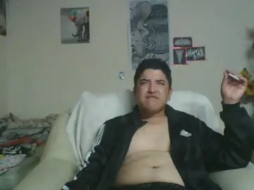 Gay sex chat with ivan_andrew_20_ - camgaychat.com - Britain