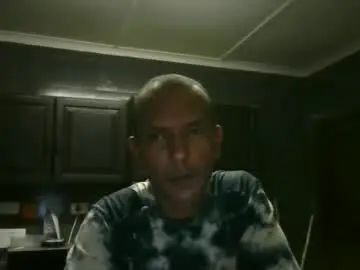 Gay sex chat with ruffriders1 - camgaychat.com - Britain