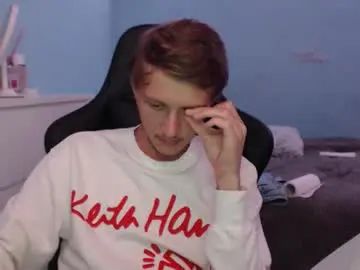 Gay sex chat with blondmusie - camgaychat.com - Britain