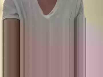 Gay sex chat with college_boy_johnny - camgaychat.com - Britain