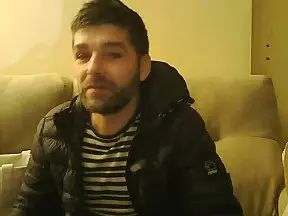 Gay sex chat with benny_malo - camgaychat.com - Britain