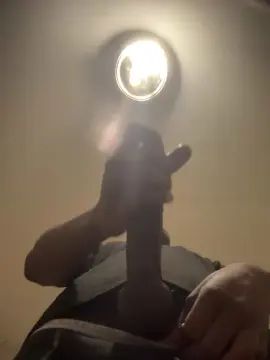 Gay sex chat with Bigman223comes - camgaychat.com - Britain