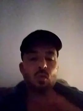 Gay sex chat with Arturo666666 - camgaychat.com - Spain