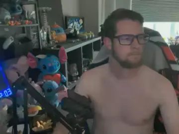 Gay sex chat with frequencymain - camgaychat.com - Britain