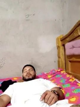 Gay sex chat with Mister_steick - camgaychat.com - Britain