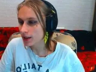 Gay sex chat with laurispivak - camgaychat.com