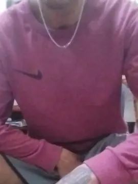 Gay sex chat with Klinger30 - camgaychat.com - Portugal