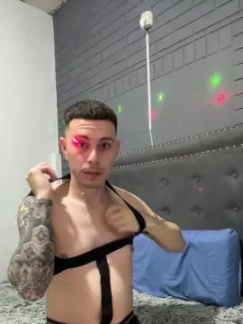 Gay sex chat with Sexualiti27 - camgaychat.com - Spain