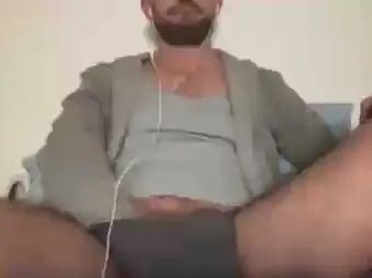 Gay sex chat with Tobias886 - camgaychat.com - Britain