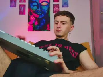 Gay sex chat with jules_bilakxxx - camgaychat.com