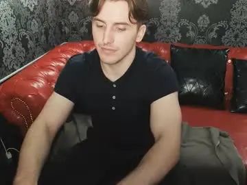 Gay sex chat with mark_yeti - camgaychat.com - Britain