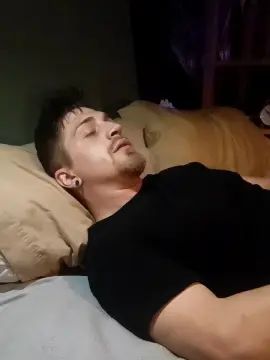 Gay sex chat with Longdickdadddy - camgaychat.com - Britain