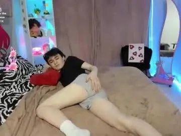 Gay sex chat with kevinhunter_ - camgaychat.com - Russia