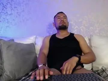 Gay sex chat with adrianblake_ - camgaychat.com - Britain