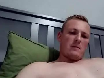 Gay sex chat with matzejohannsen97 - camgaychat.com - Britain