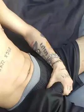 Gay sex chat with zusuki0 - camgaychat.com - Spain