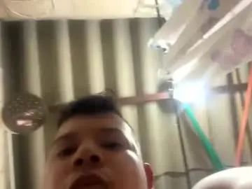 Gay sex chat with bradley10owen - camgaychat.com - Britain