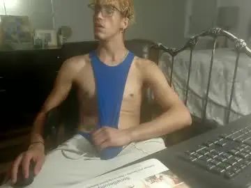 Gay sex chat with goldenmodel21 - camgaychat.com - Britain