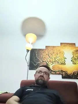 Gay sex chat with gladiator770 - camgaychat.com - France