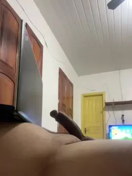 Gay sex chat with Tiocomedo - camgaychat.com - Portugal