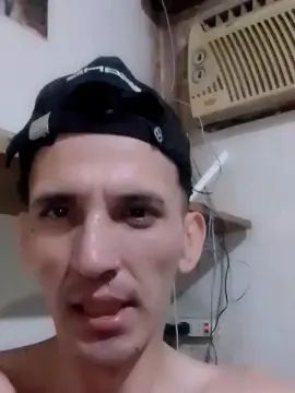 Gay sex chat with Delmar47 - camgaychat.com - Spain