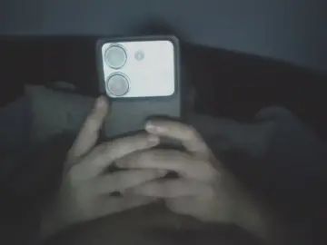 Gay sex chat with UchihaStark - camgaychat.com - Portugal