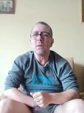 Gay sex chat with _el_gato_sexy_ - camgaychat.com - Spain