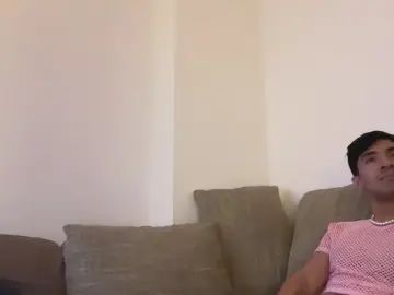 Gay sex chat with latinjohan - camgaychat.com - Britain