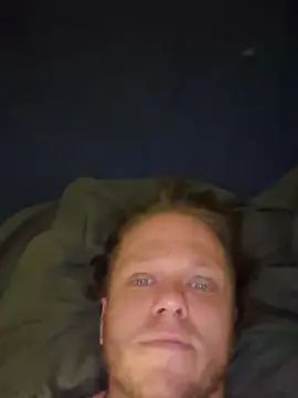 Gay sex chat with Cum4tableleg - camgaychat.com - Britain