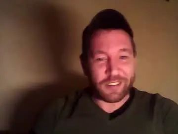 Gay sex chat with xpeh_c_macji0m - camgaychat.com - Britain