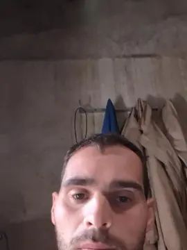 Gay sex chat with Mike283719 - camgaychat.com - Spain