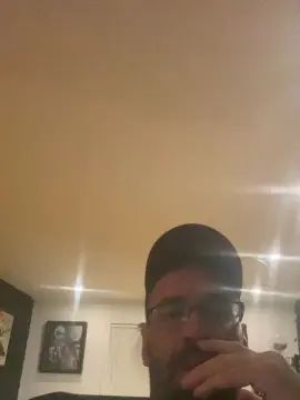 Gay sex chat with Masc39 - camgaychat.com