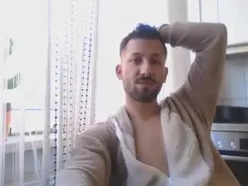 Gay sex chat with charminarda - camgaychat.com - Britain
