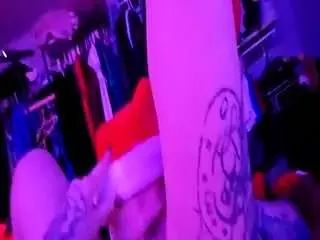 Gay sex chat with donsterak - camgaychat.com