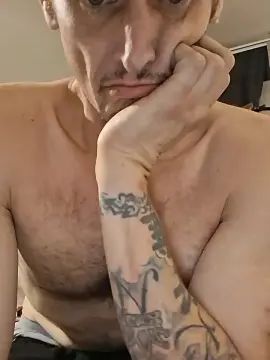 Gay sex chat with popppppp888 - camgaychat.com - Britain